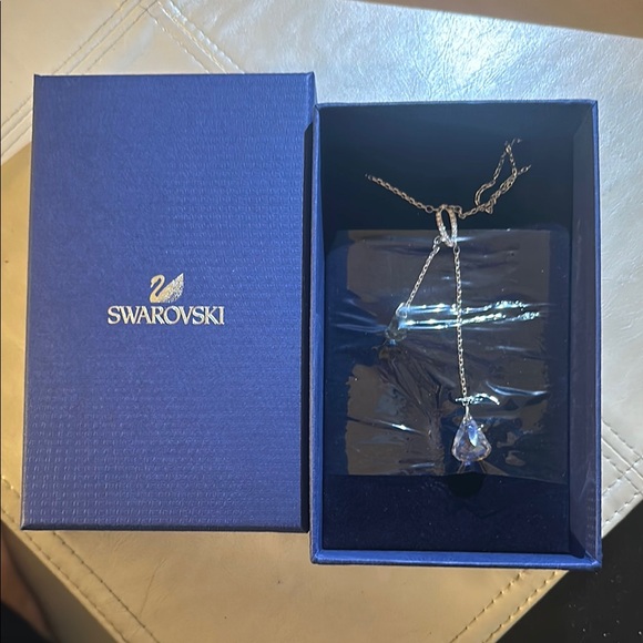 Swarovski Silver Necklace with Blue Crystal - Picture 1 of 4